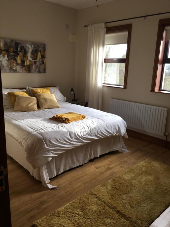 Strokestown Townhouse Apartments Eksteriør bilde